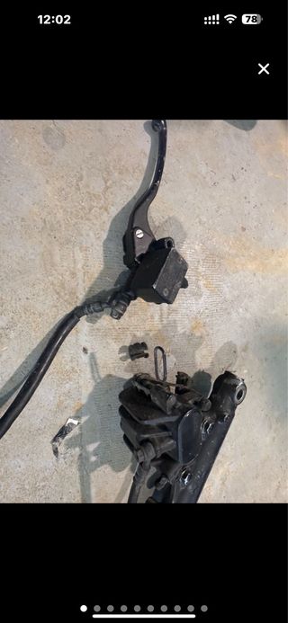 Pinza freno delantera Honda CB250 two fifty