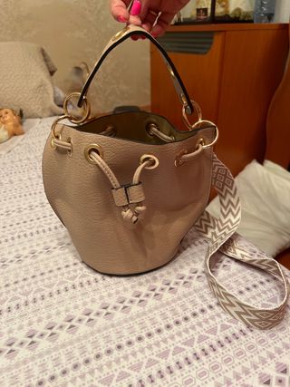 Bolso bombonera beige