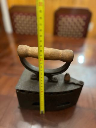 Plancha antigua de hierro