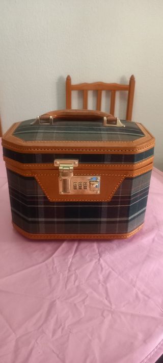 Necesser viaje cuero marrón-negro