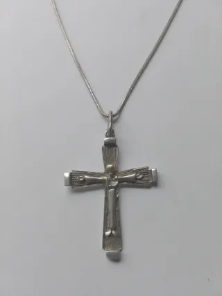Crucifijo plata antiguo + cadena