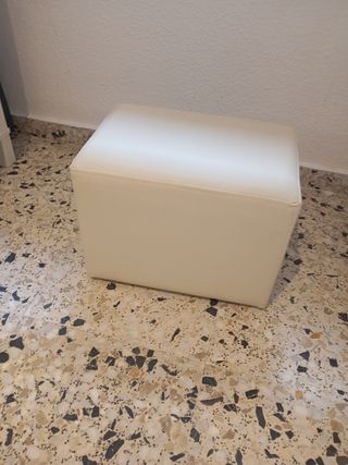 Banco blanco piel sintética