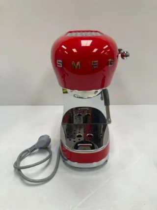 CAFETERA SMEG DE CAFÉ ESPRESSO Y CAPPUCCINO