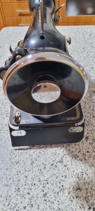 Máquina coser Alfa - Eibar
