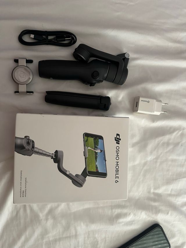 DJI Osmo Mobile 6 - Estabilizador