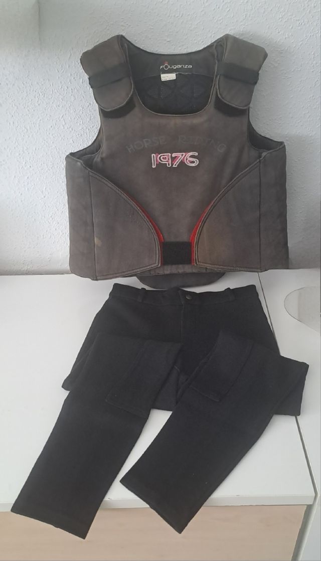 Chaleco y pantalon hipica infantil