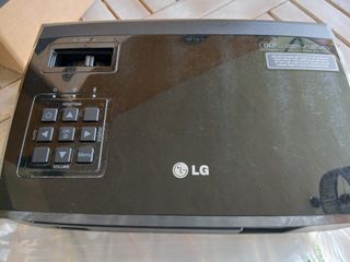 Proyector LG SVGA DLP