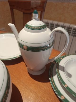 Vajilla Porcelana Pons - Verde y Blanca