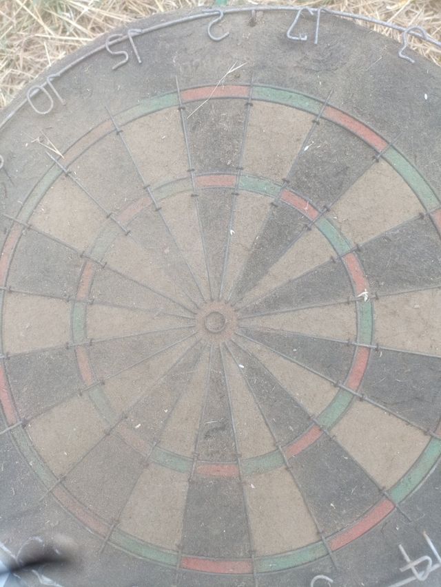 Diana dardos antigua sin dardos.