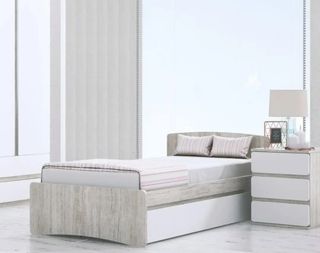 Cuna convertible cama, colchón y complementos
