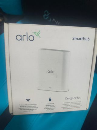 Arlo SmartHub - Con Almacenamiento Local