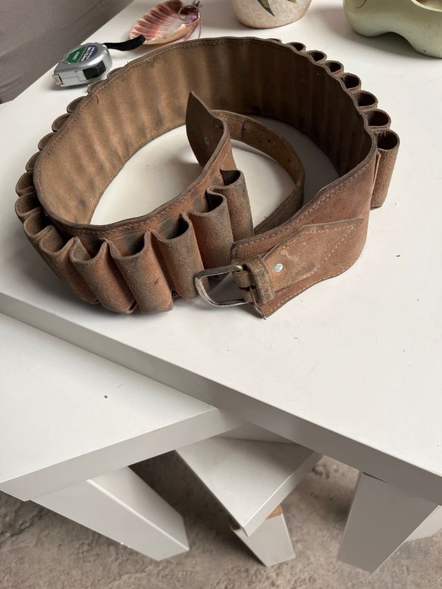 Cinturón cartuchera piel marrón