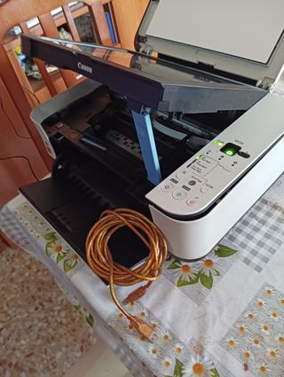 Impresora Canon Pixma blanca