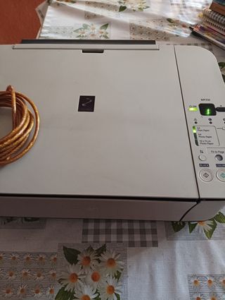 Impresora Canon Pixma blanca