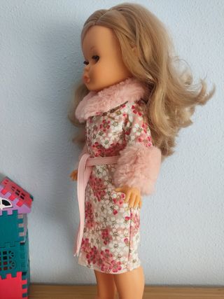 Abrigo Nuevo  pará Nancy, modelo ¡exclusivo!