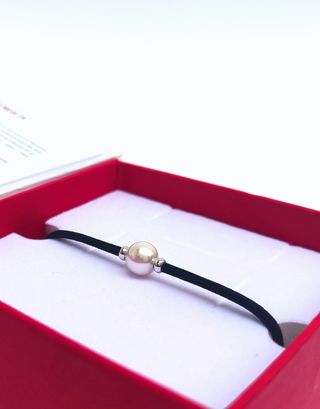 Pulsera Negra Perla Blanca 8mm - Elástica Majorica