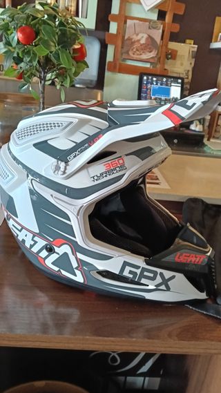 Capacete Leatt GPX S - 360° Turbine