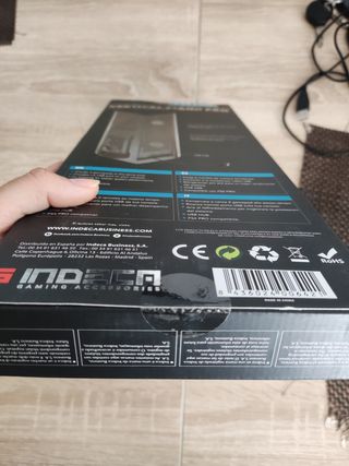 Soporte vertical PS4 Pro GINDECA