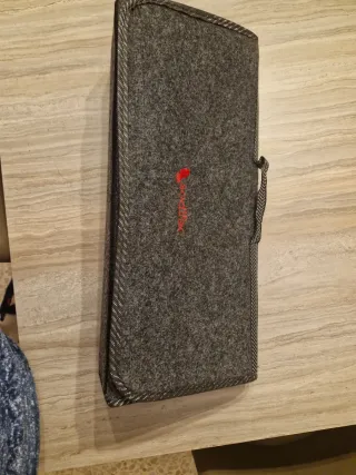 Pinzas batería, bolsa maletero coche