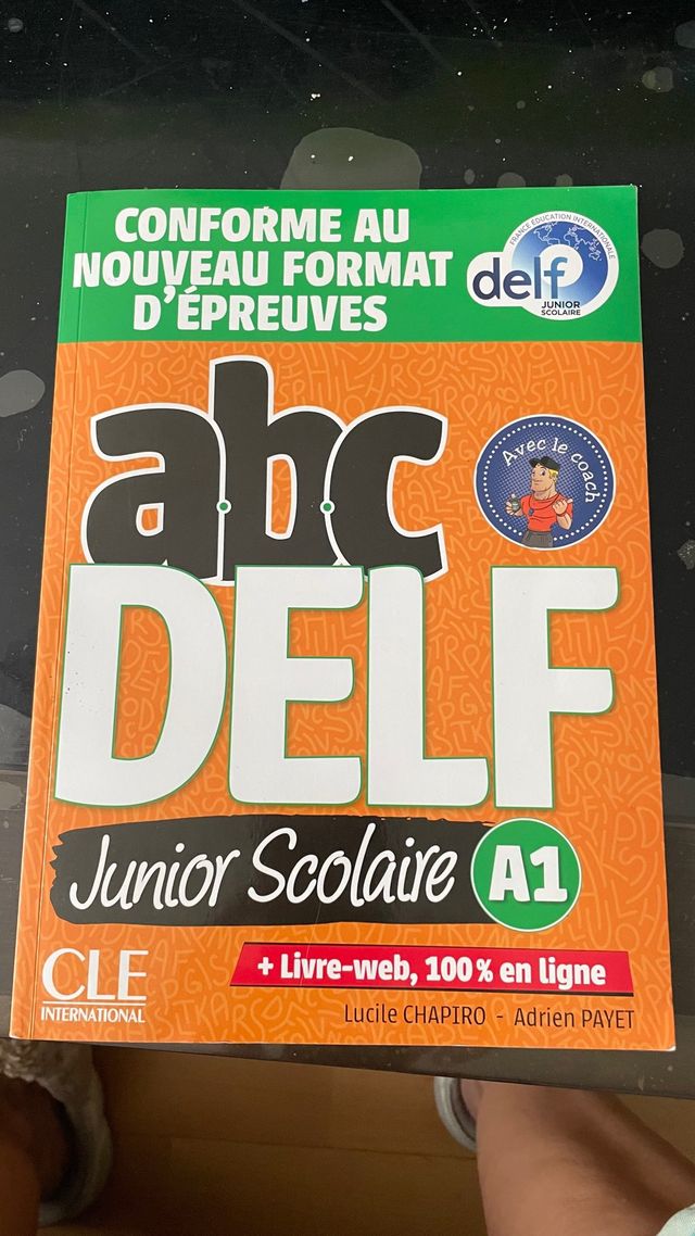 Delf Junior niv.A1 + livret + CD nelle édition