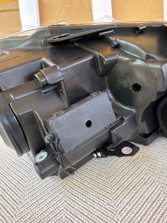 Fanale anteriore sinistro Volkswagen Golf 7.5