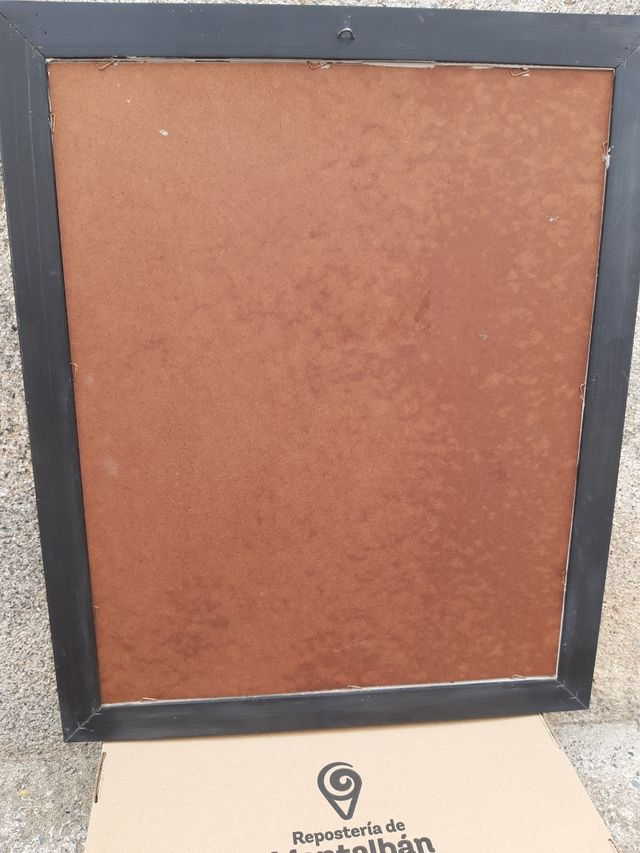 Espejo antiguo dorado y marrón