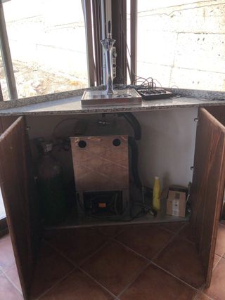 Tirador de cerveza con enfriador + mueble