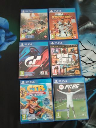 PS4 (PlayStation 4) + 6 juegos + 2 mandos