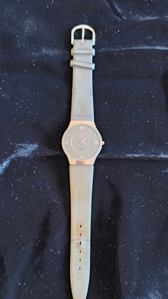 Reloj Telemadrid cuarzo