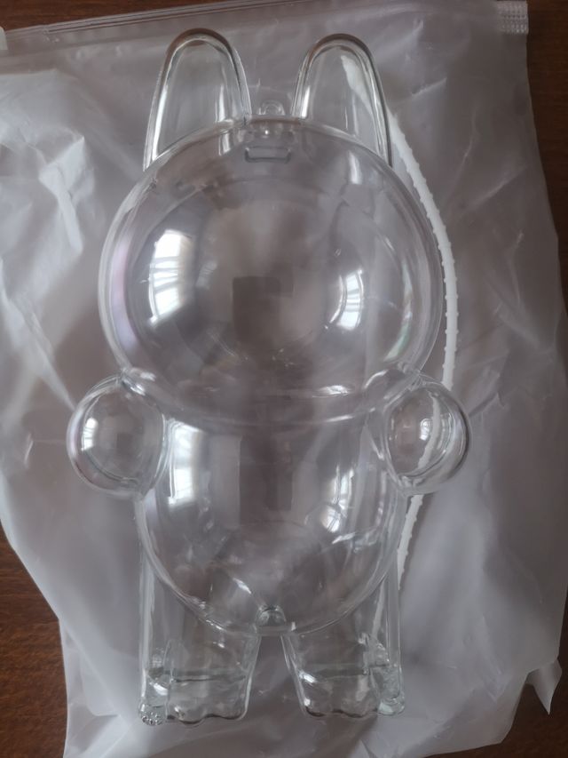Carcasa transparente Labubu