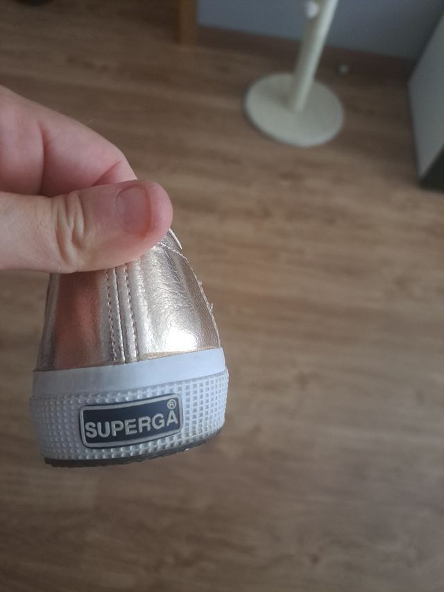 Zapatillas Superga doradas