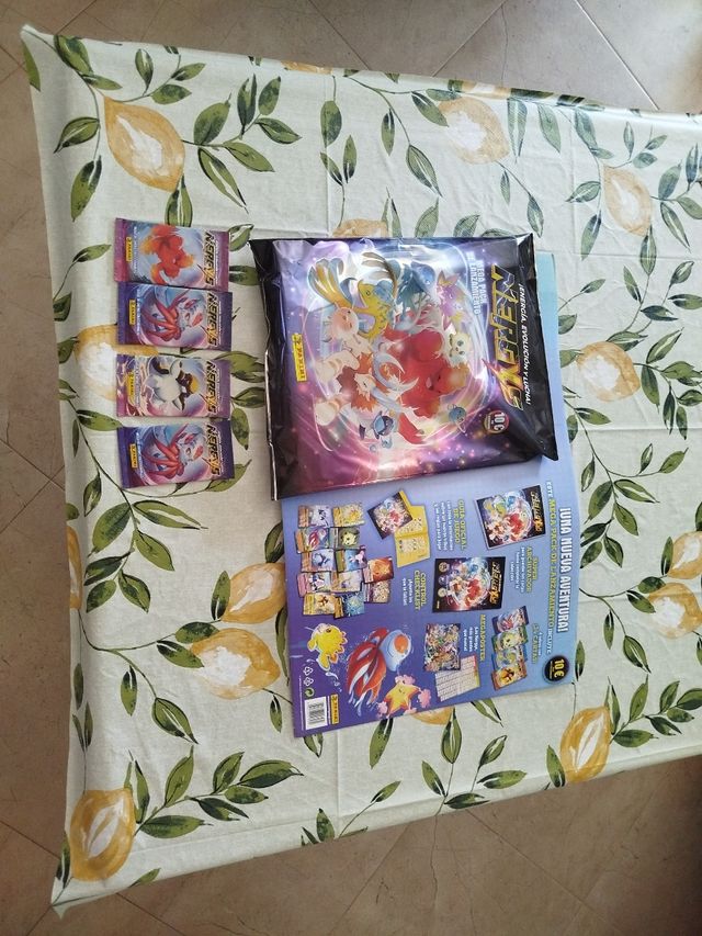 Mega Pack Nergys + 4 sobres.