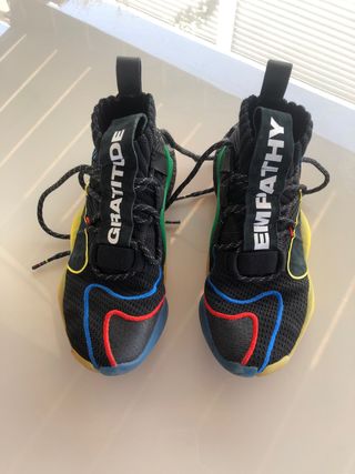 Adidas - Zapatillas Gratitude-Empathy
