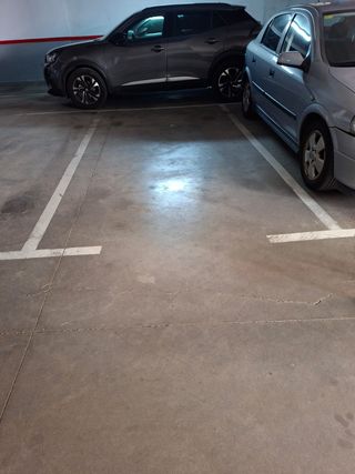 Plaza parking en Can Oriach. C/Maladeta