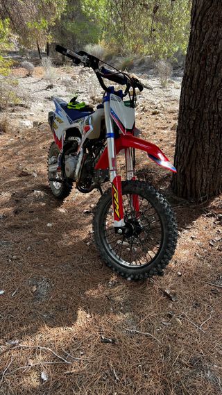 Motocross Rebel Master