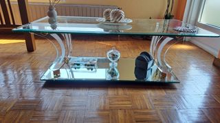 Mesa centro cristal dorada