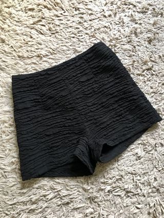 Short talle alto ajustado M Zara