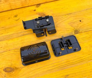 Soporte modulo alarma Harley Davidson