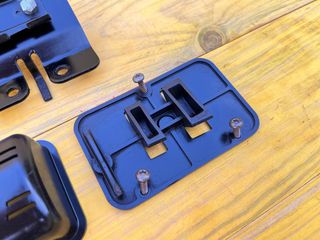 Soporte modulo alarma Harley Davidson