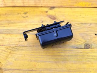 Soporte modulo alarma Harley Davidson