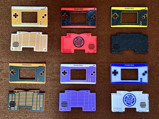 Carcasas Game Boy Macro