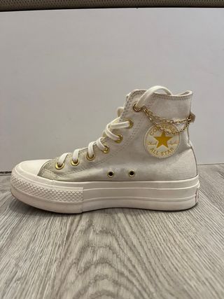 Converse Chuck Taylor plataforma beige