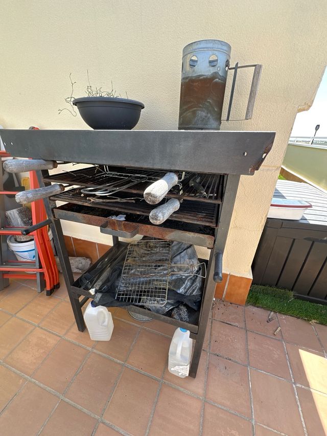 Barbacoa carbón leña - Metálica