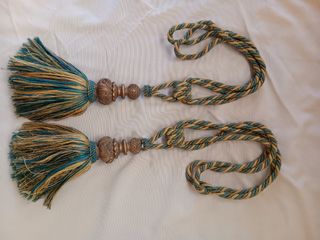 2 abrazaderas cortinas dorado-teal