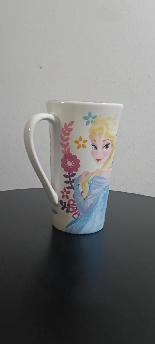 Taza Frozen Elsa - Mágica