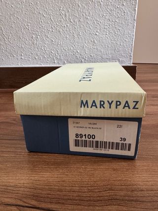 Zapatos salón negros - talla 39