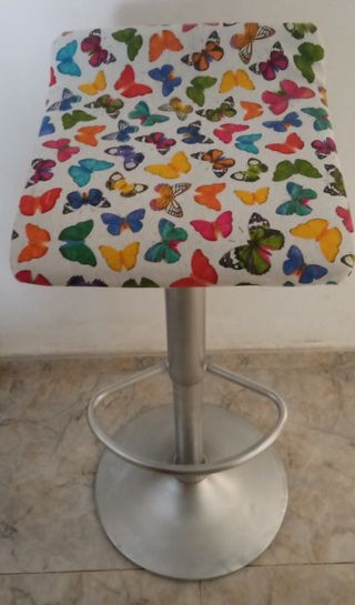 Taburete alto multicolor
