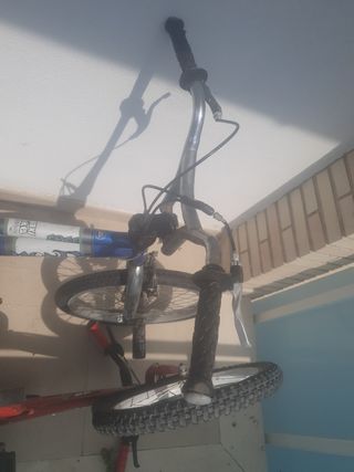 Bicicleta BMX Monty