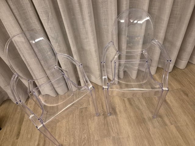 2 Sillas Louix Ghost, transparente retro.