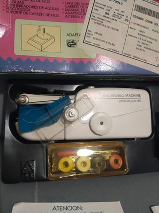 Máquina de coser recargable SH-036